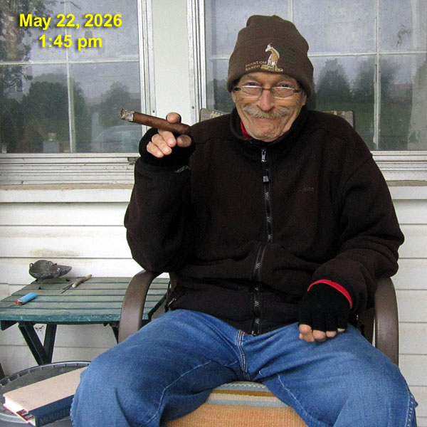 Garden20260522_7757_Bob_cigar_600sq.jpg
