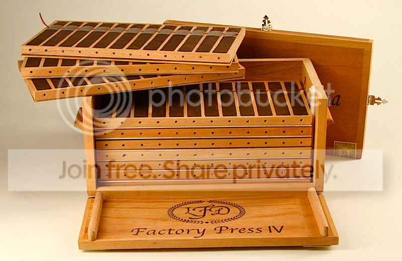 lfd_factorypress_IV_zps0eqjof44.jpg