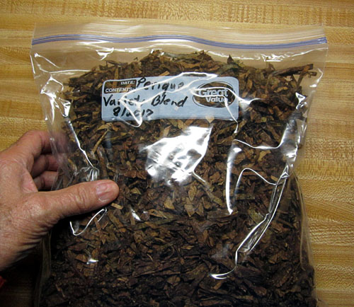 Garden20170911_3056_Perique_InBag_500.jpg