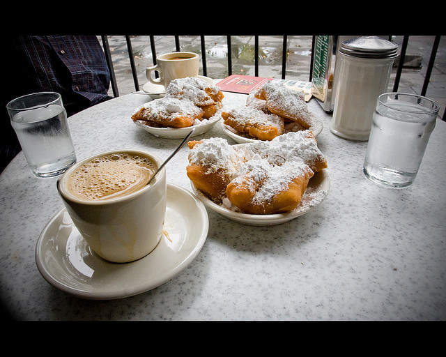 cafe-du-monde-flikr-user-andw.jpg